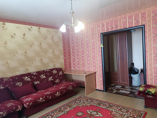 3 комн.квартира Мира,48