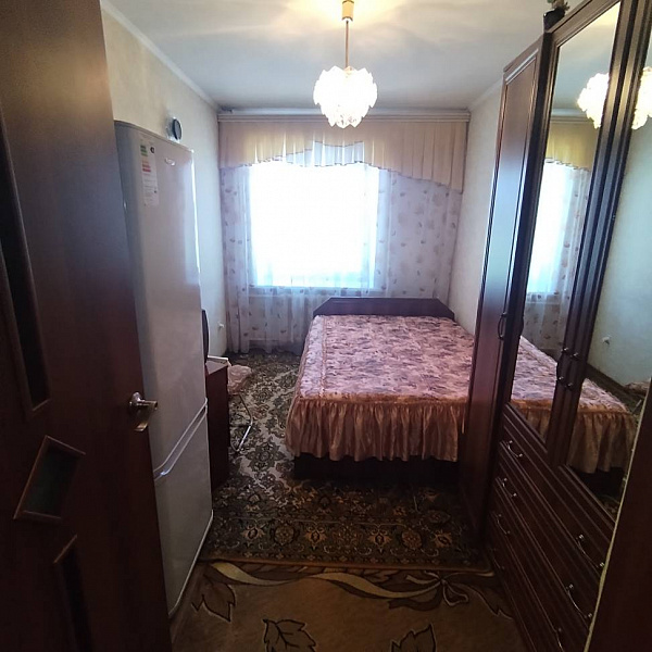 3 ком -квартира Большевитская 14
