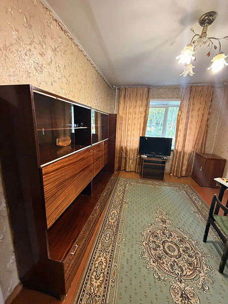 4 ком квартира по пр. Ленина 16