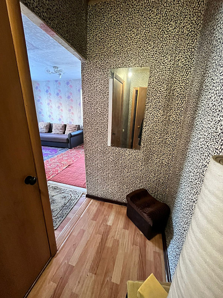 1ком по ул.Веселая 43