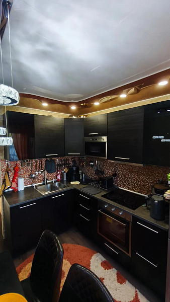 4 к квартира есенина 62