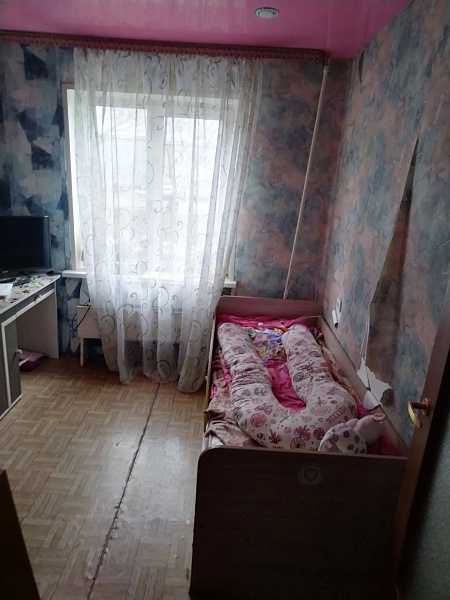 4 комн. квартира Пионерская,3