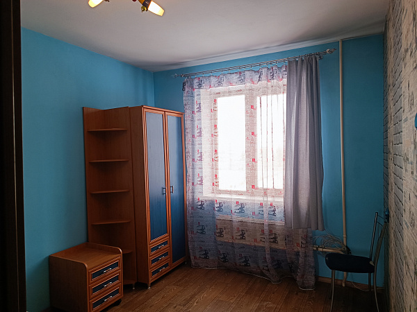 3 комн.квартира Мира,48