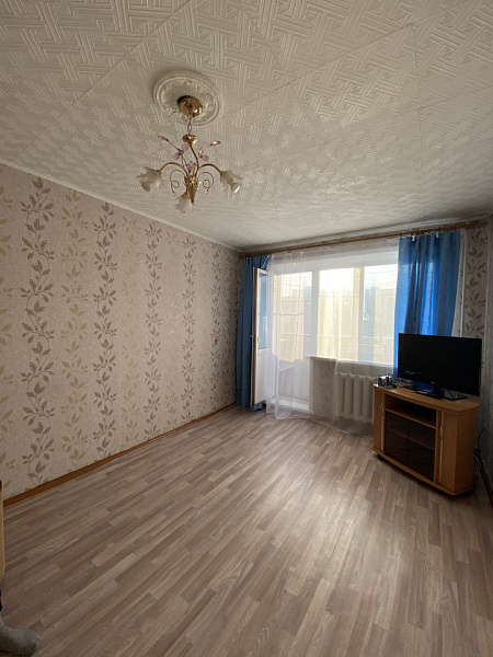 2-х ком квартиру по ул. Обручева 34