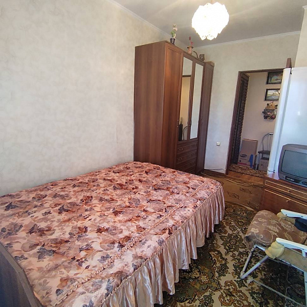 3 ком -квартира Большевитская 14