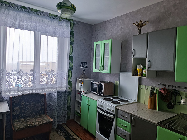 3 комн.квартира Мира,48