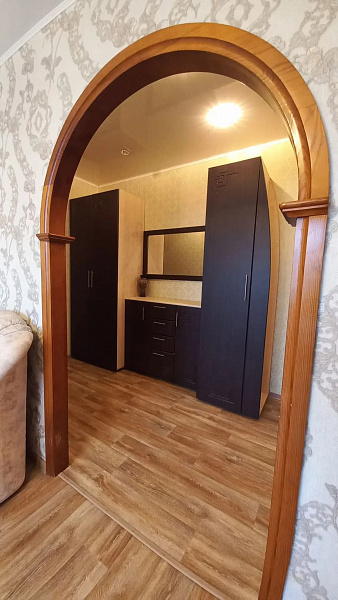 2 комн по Гайдара 44