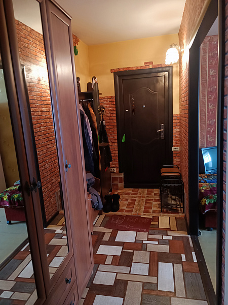 3 комн.квартира Мира,48