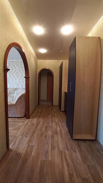 2 комн по Гайдара 44