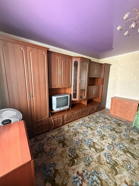 2-ка , пр-кт Строителей , 89