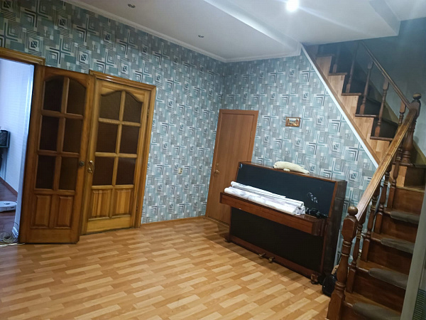 2 этажный дом Ударная