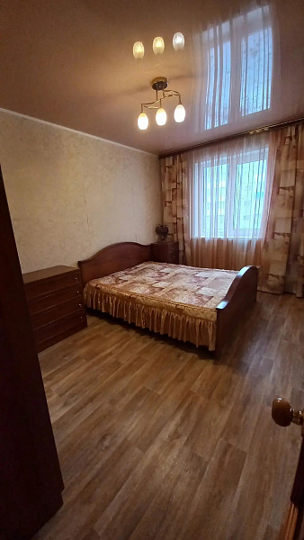 2 комн по Гайдара 44