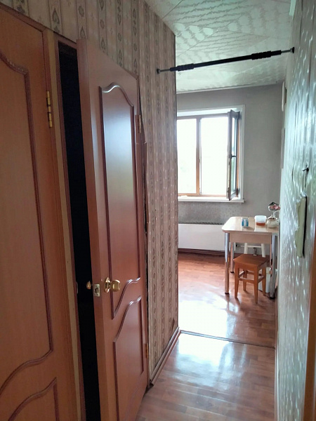3 комн.квартира Тульская,21