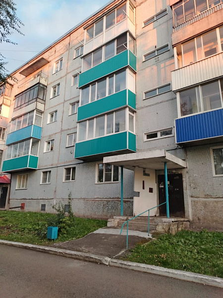 2 ком -квартира Пионерская 2