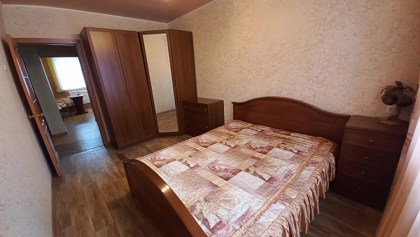 2 комн по Гайдара 44
