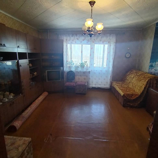 2 ком квартира Пионерская 2